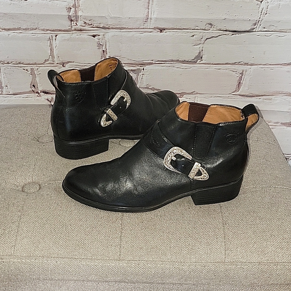 Womens Ariat Black Leather Ankle Boot Size 8